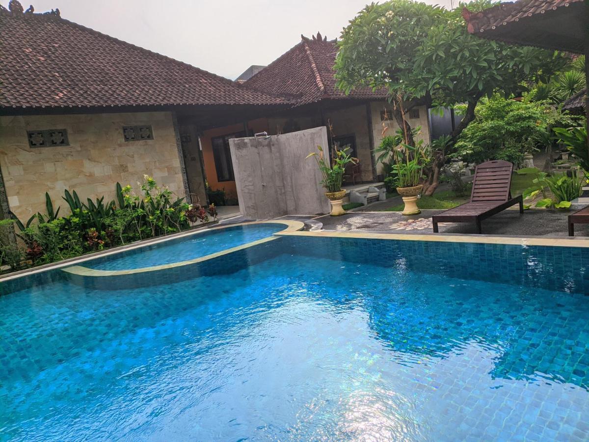 Taman Sari Cottages Kuta  Exterior photo